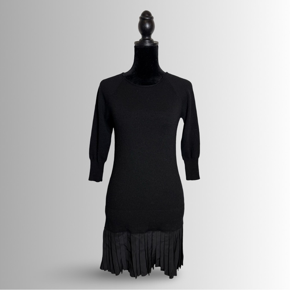 Shoshanna Black 3/4 Sleeve Sweater Dress, 100% Wool, Pleated Skirt, Size Small - Picture 3 of 9